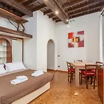 Apartmán Comfort & Authentic Campo De Fiori Navona P09 Řím