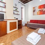 Apartmán Comfort & Authentic Campo De Fiori Navona P09