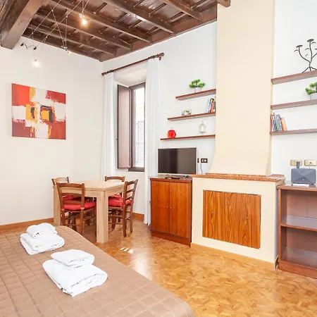 Apartmán Comfort & Authentic Campo De Fiori Navona P09